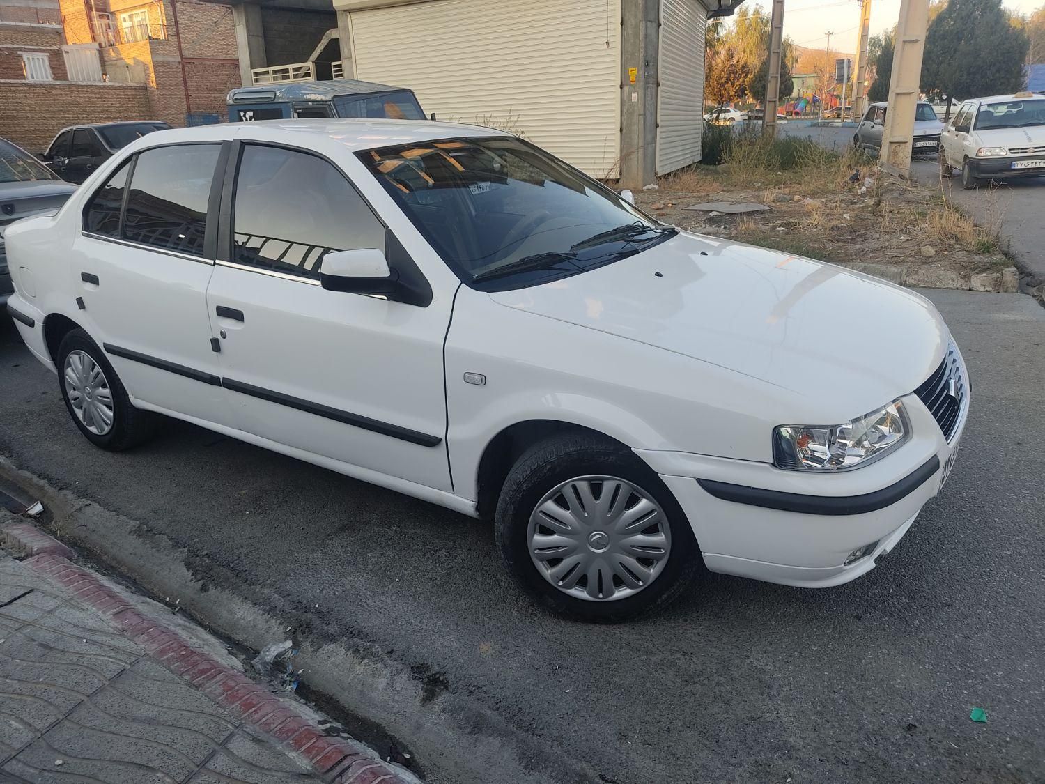 سمند LX XU7 - 1386