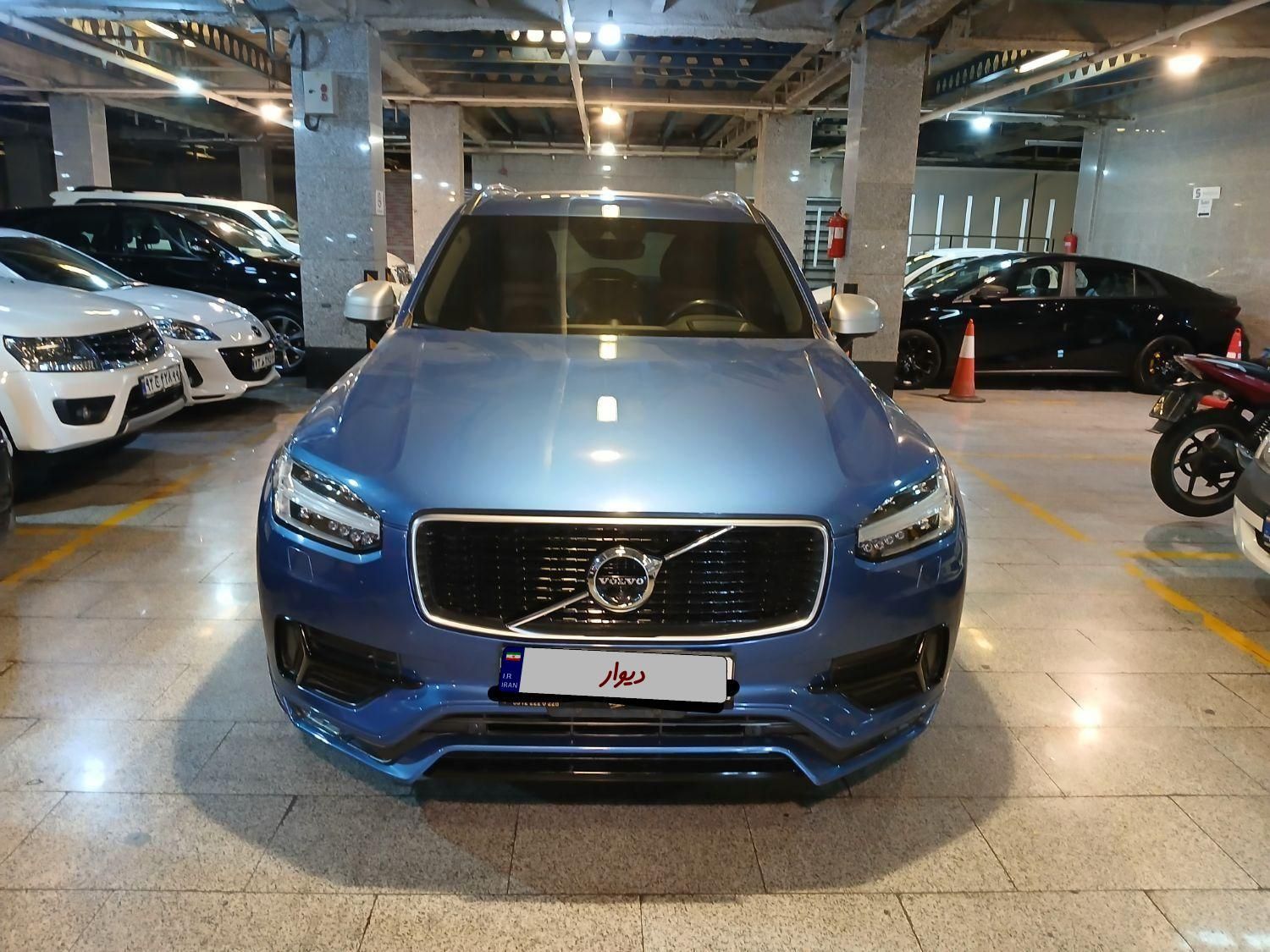 ولوو XC90 R-DESIGN - 2016