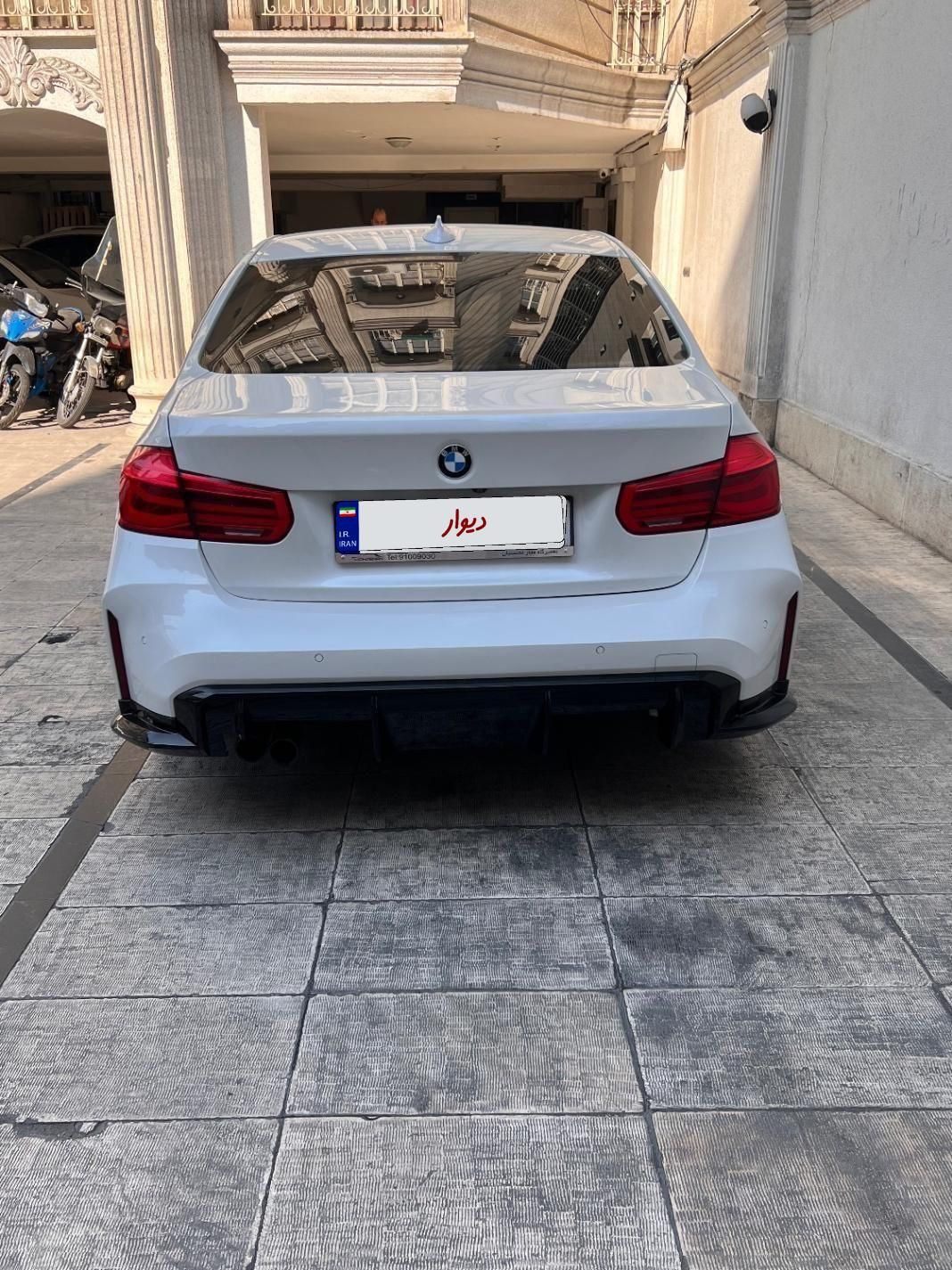 ب ام و سری 3 سدان 320i - 2018