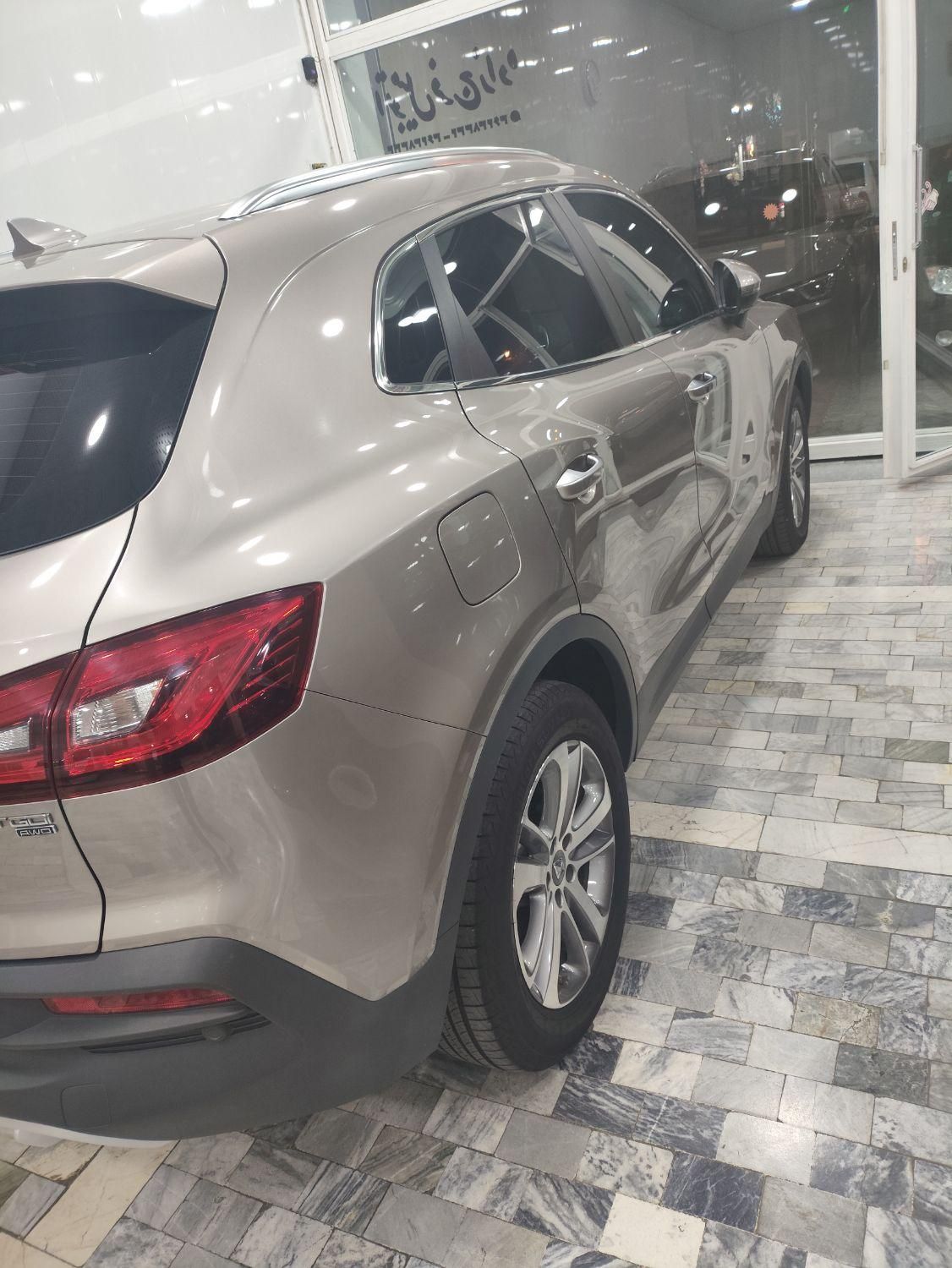 بورگوارد BX5 آلتیمیت - 2018