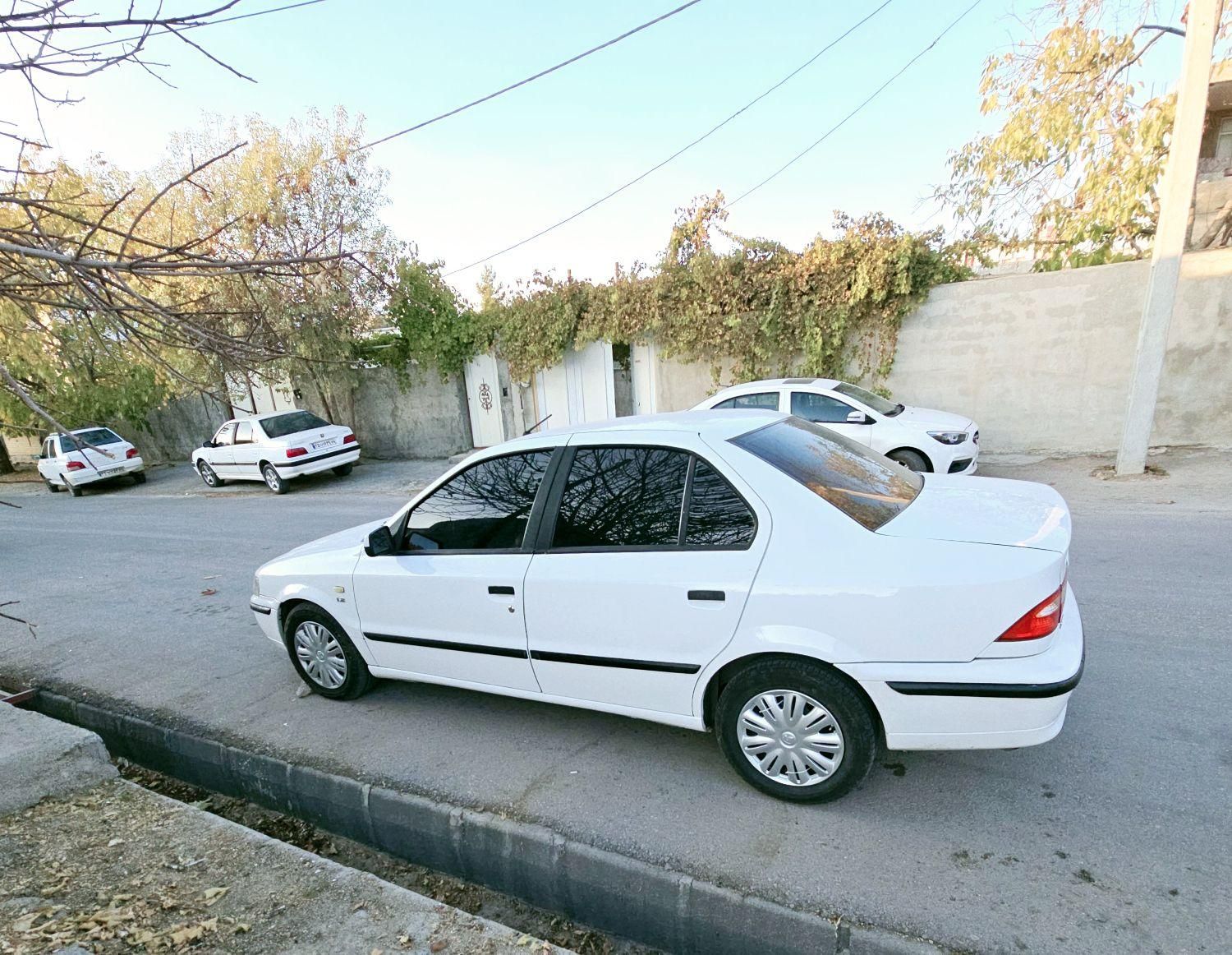 سمند LX XU7 - 1398