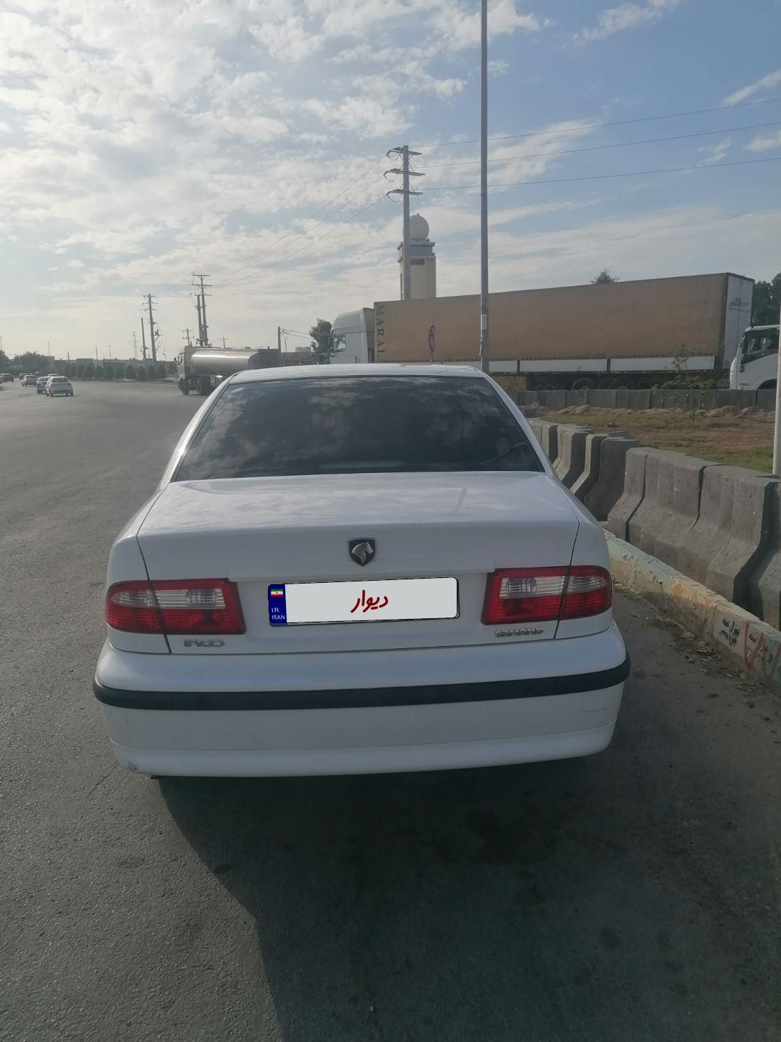 سمند LX XU7 - 1395