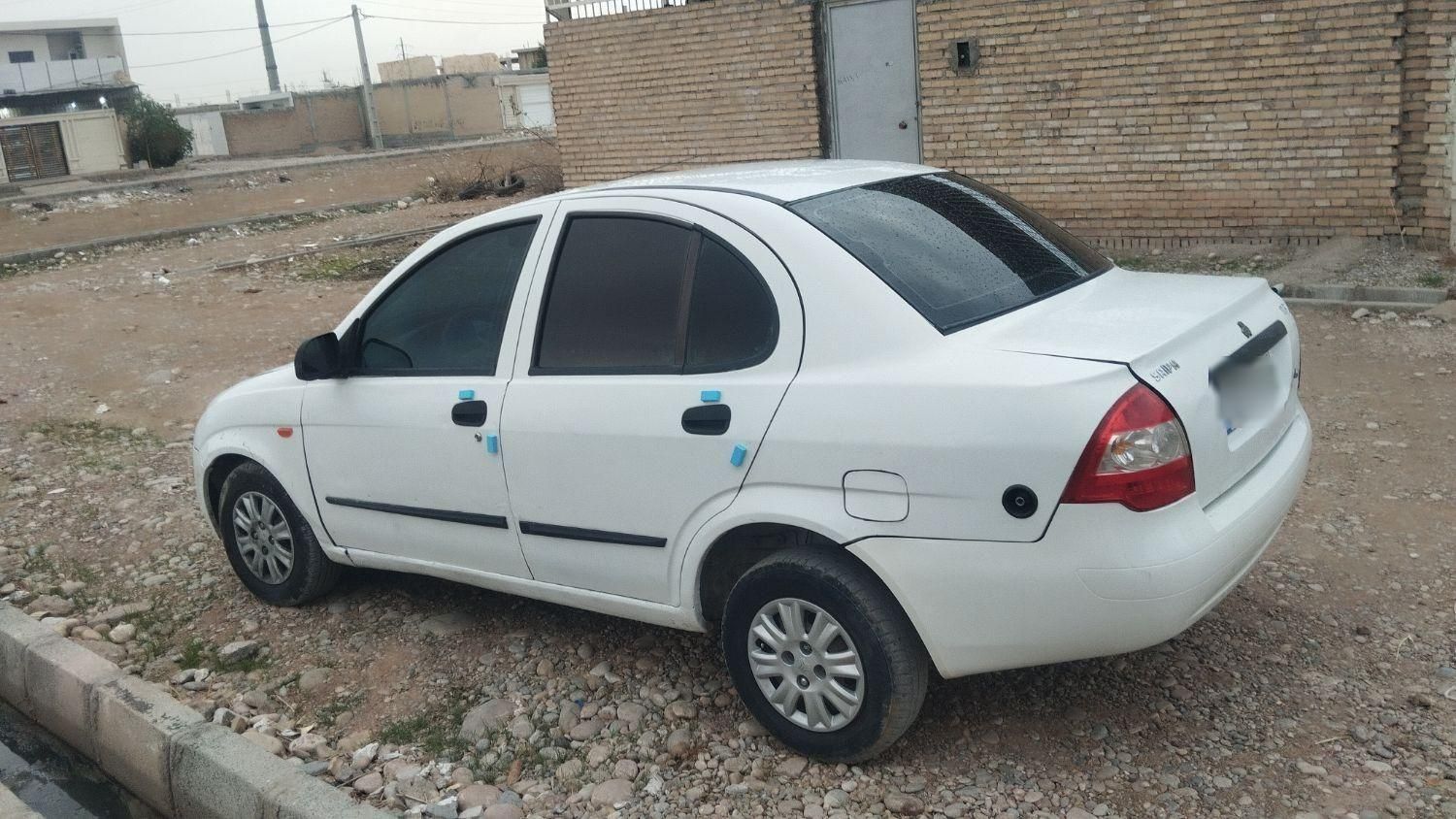 تیبا صندوق دار EX - 1397