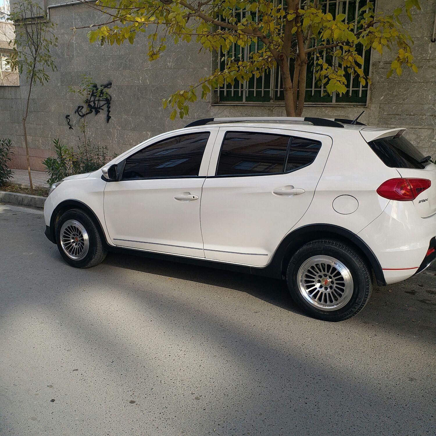 لیفان X50 اتوماتیک - 2015