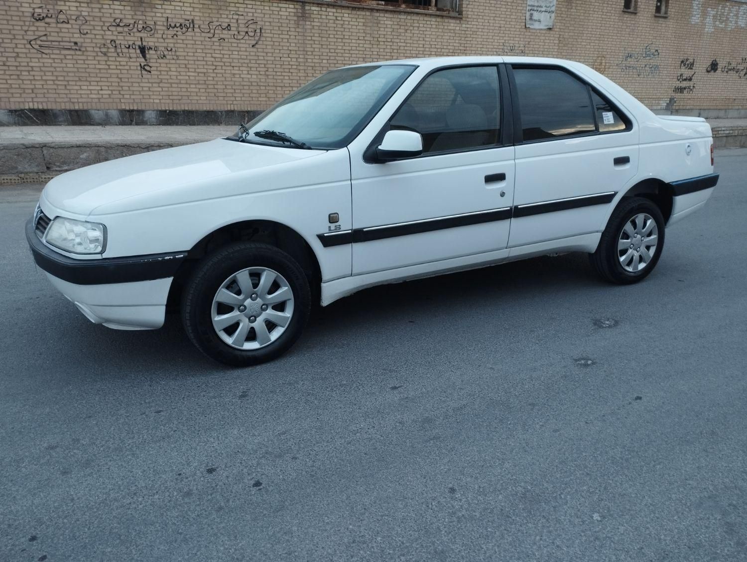 پژو 405 SLX دوگانه سوز XU7 - 1390