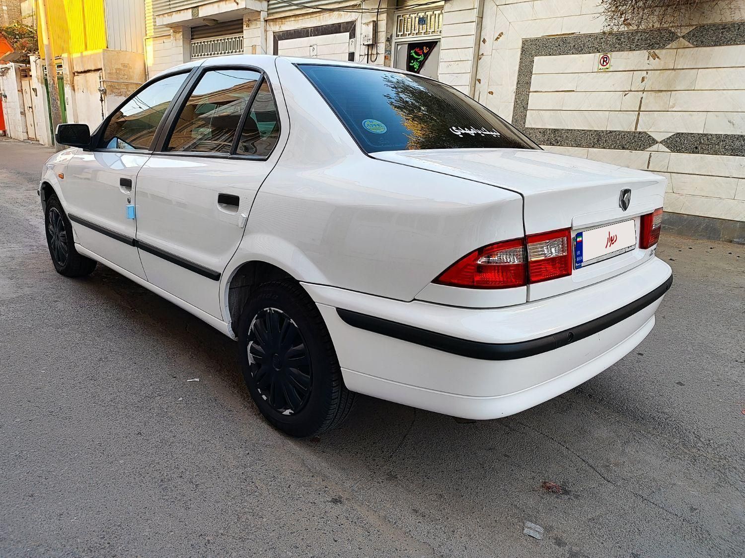 سمند LX XU7 - 1402