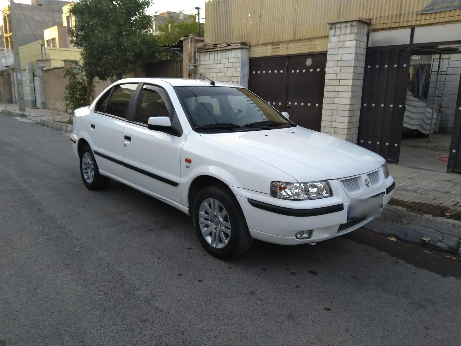 سمند LX XU7 - 1395