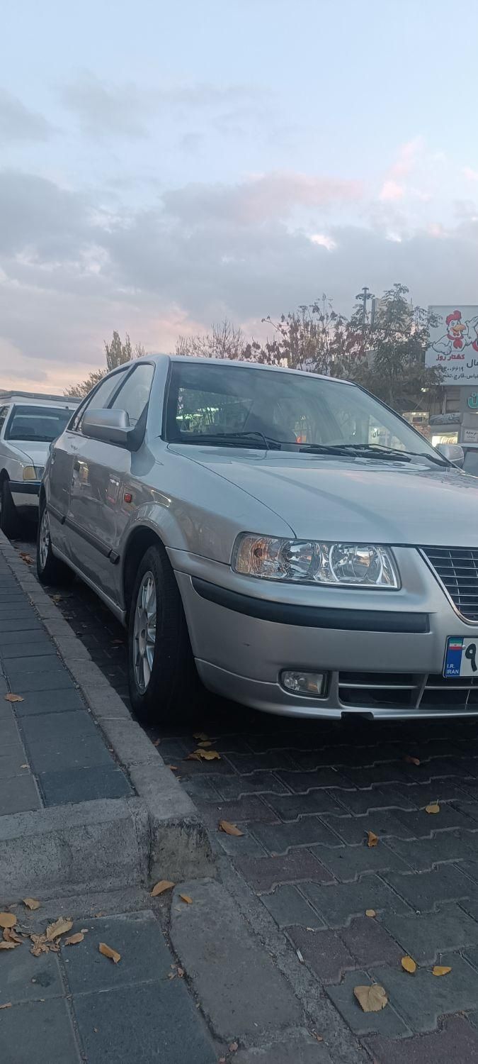 سمند LX XU7 - 1384