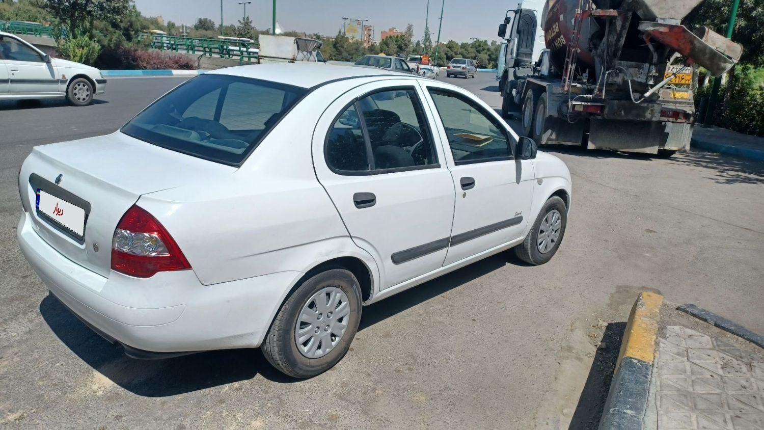 تیبا صندوق دار EX - 1393