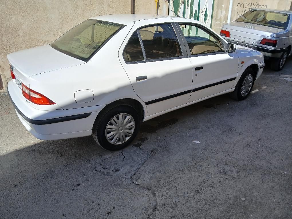 سمند LX XU7 - 1401