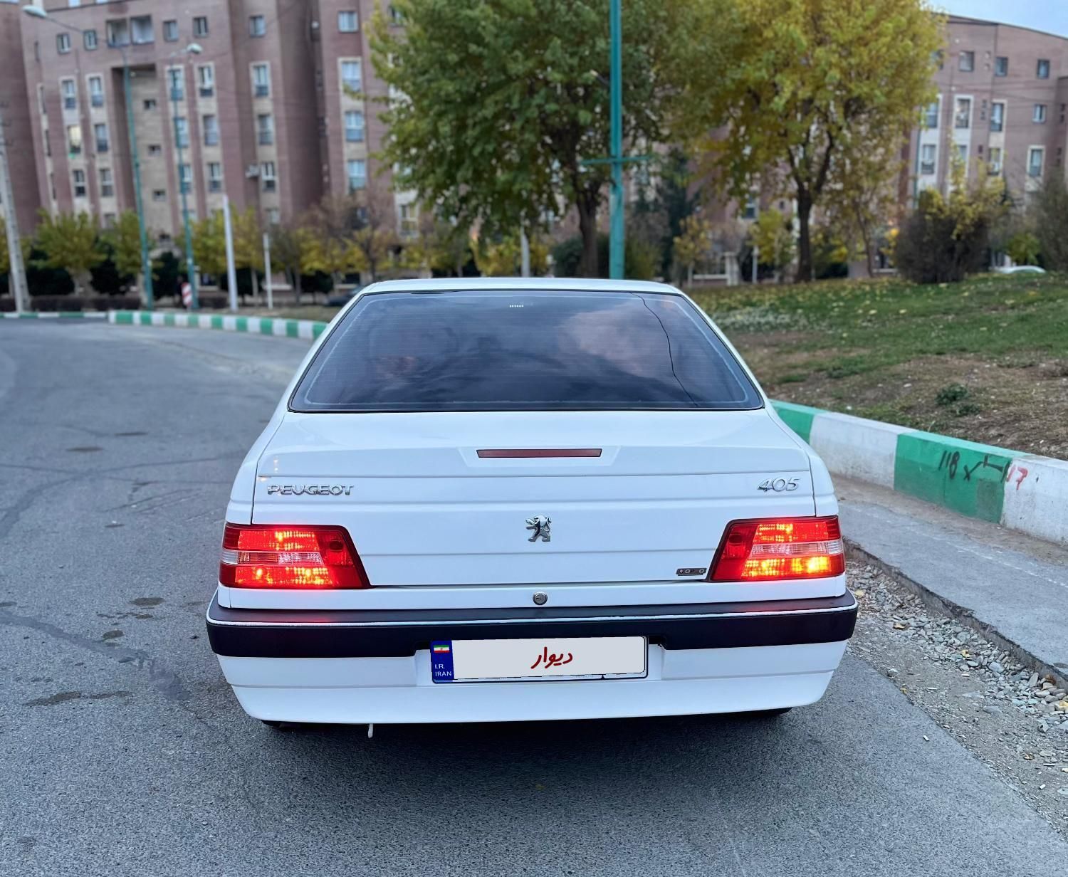 پژو 405 SLX بنزینی TU5 - 1396