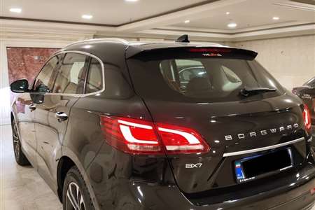 بورگوارد BX7 آلتیمیت - 2018