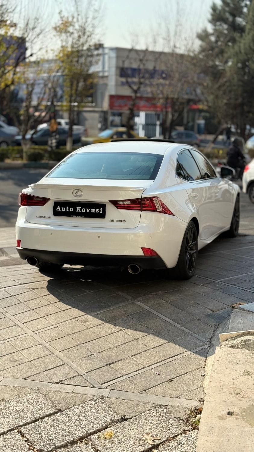 لکسوس IS 250 Fsport - 2015