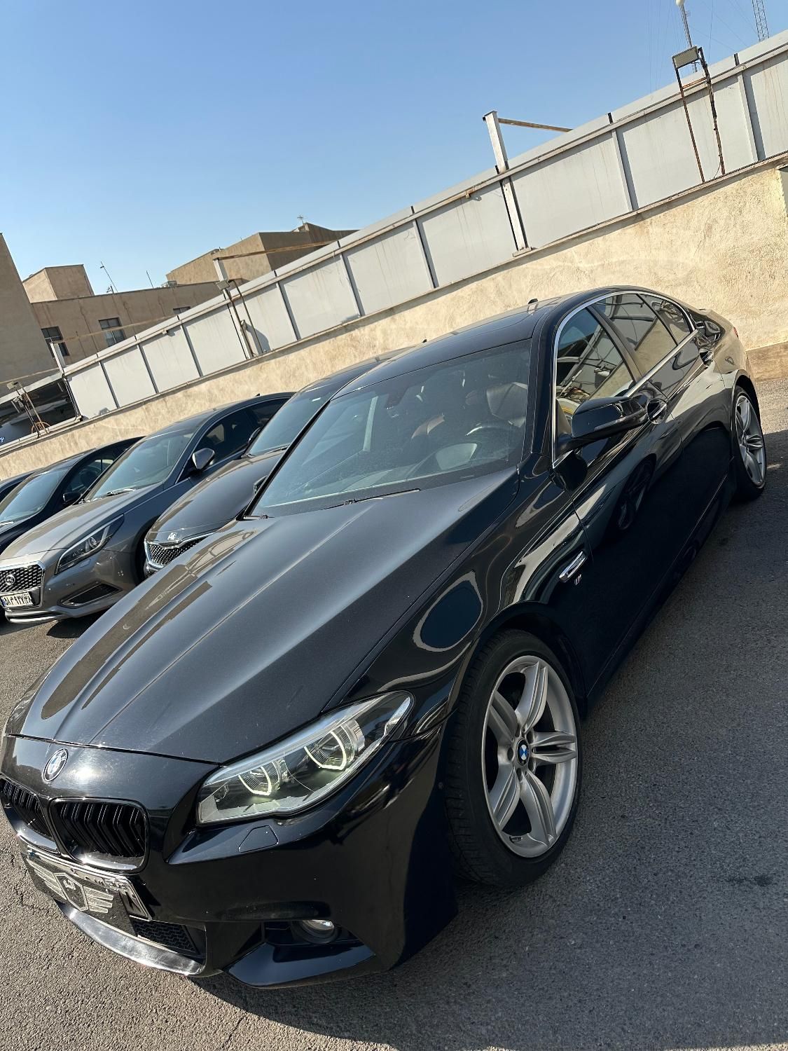 ب ام و سری 5 528i GT - 2014