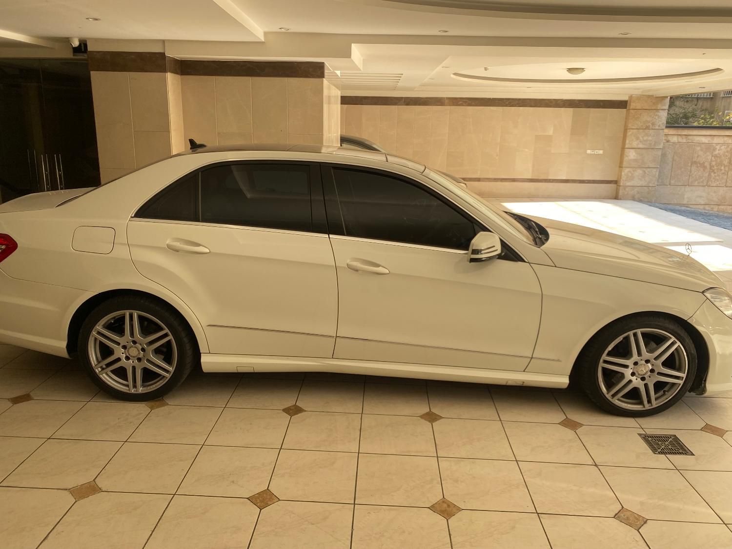 بنز E 300 - 2012