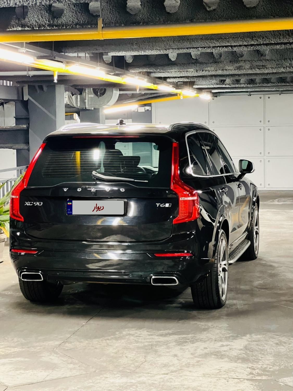 ولوو XC90 R-DESIGN - 2017