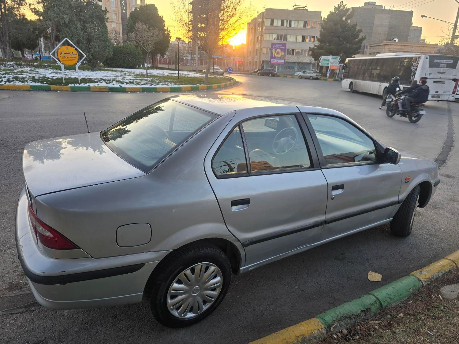 سمند LX XU7 - 1383