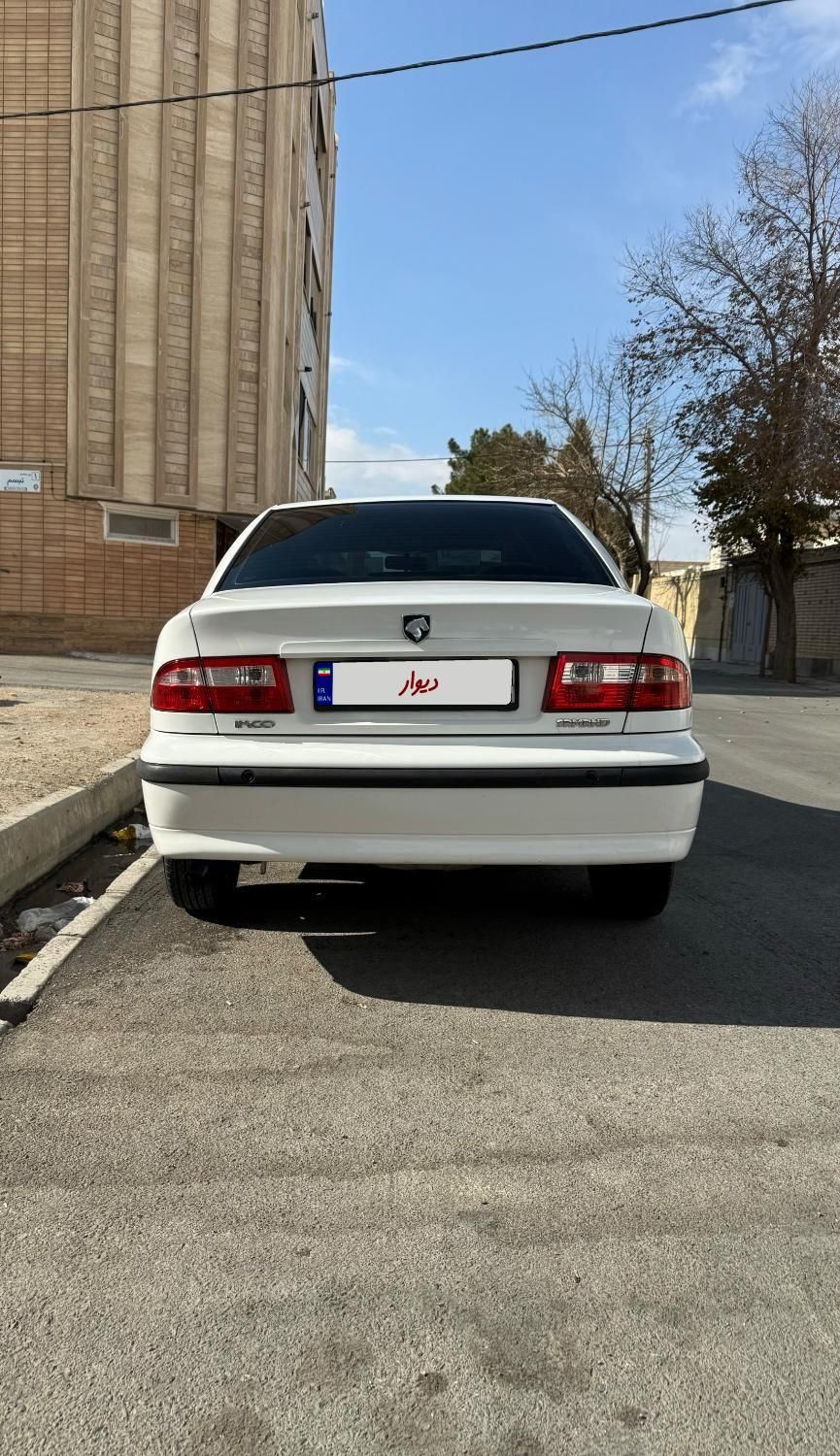 سمند LX XU7 - 1395