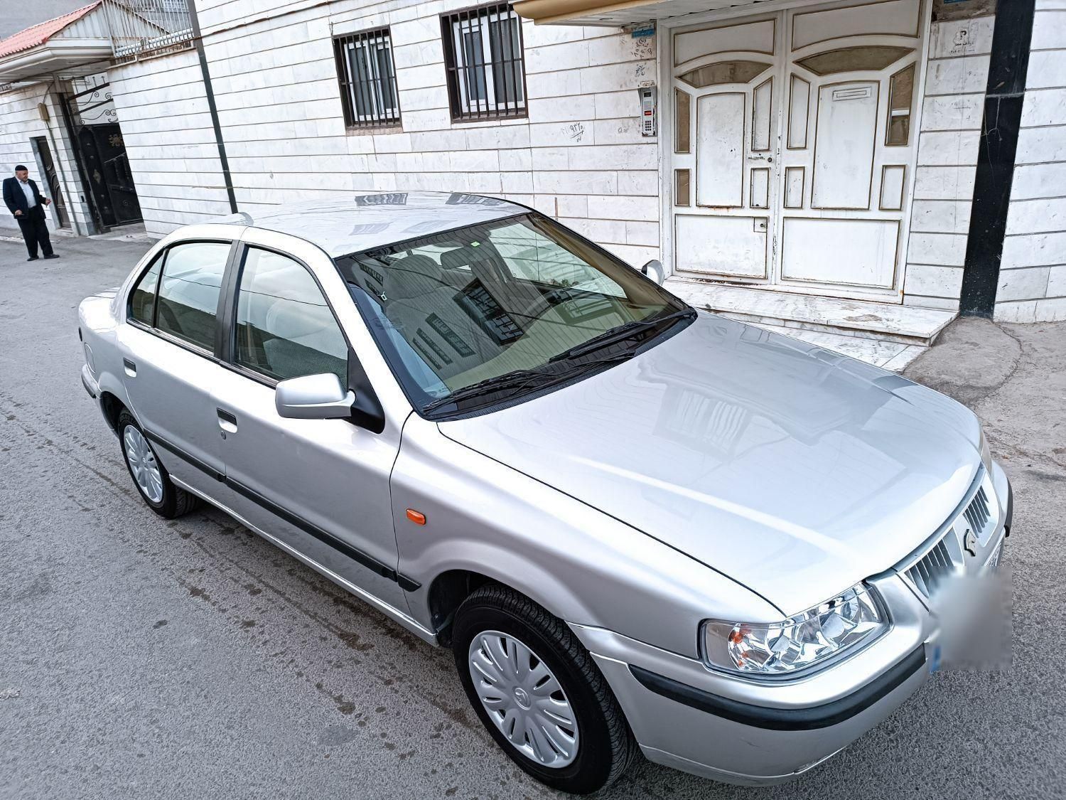 سمند LX XU7 - 1385