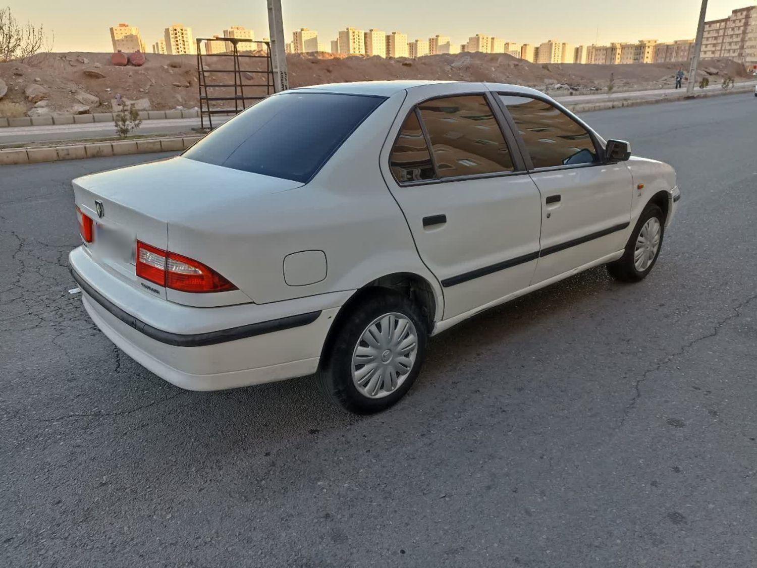 سمند LX XU7 - 1396