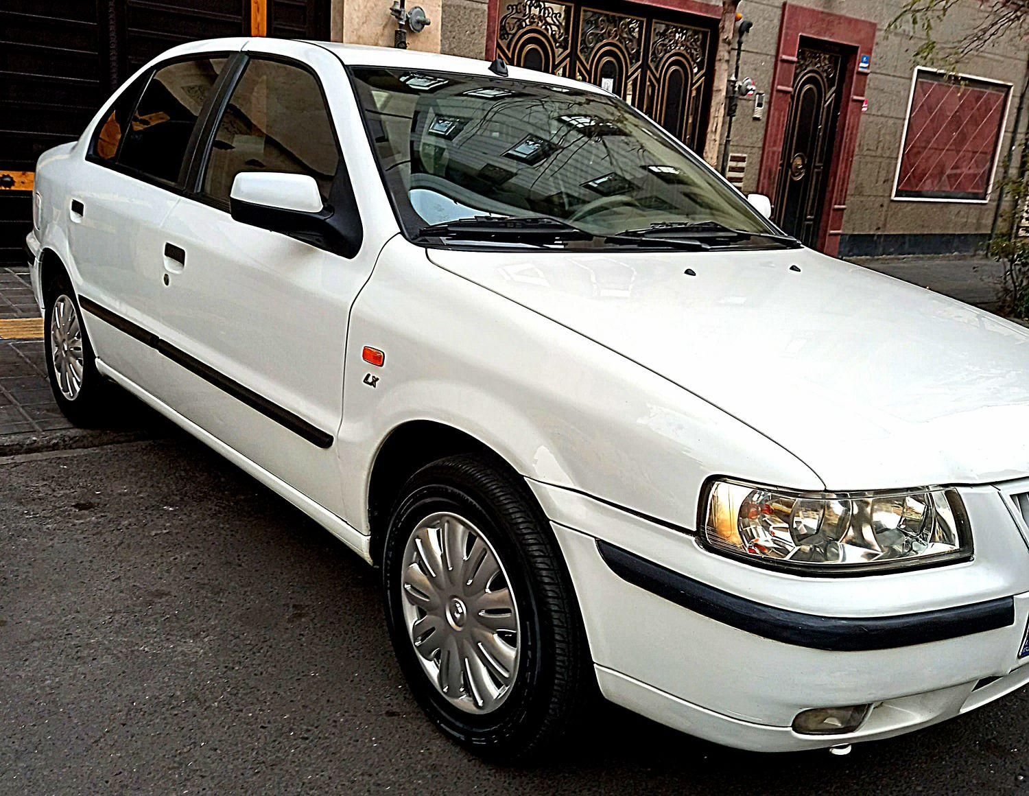 سمند LX XU7 - 1395