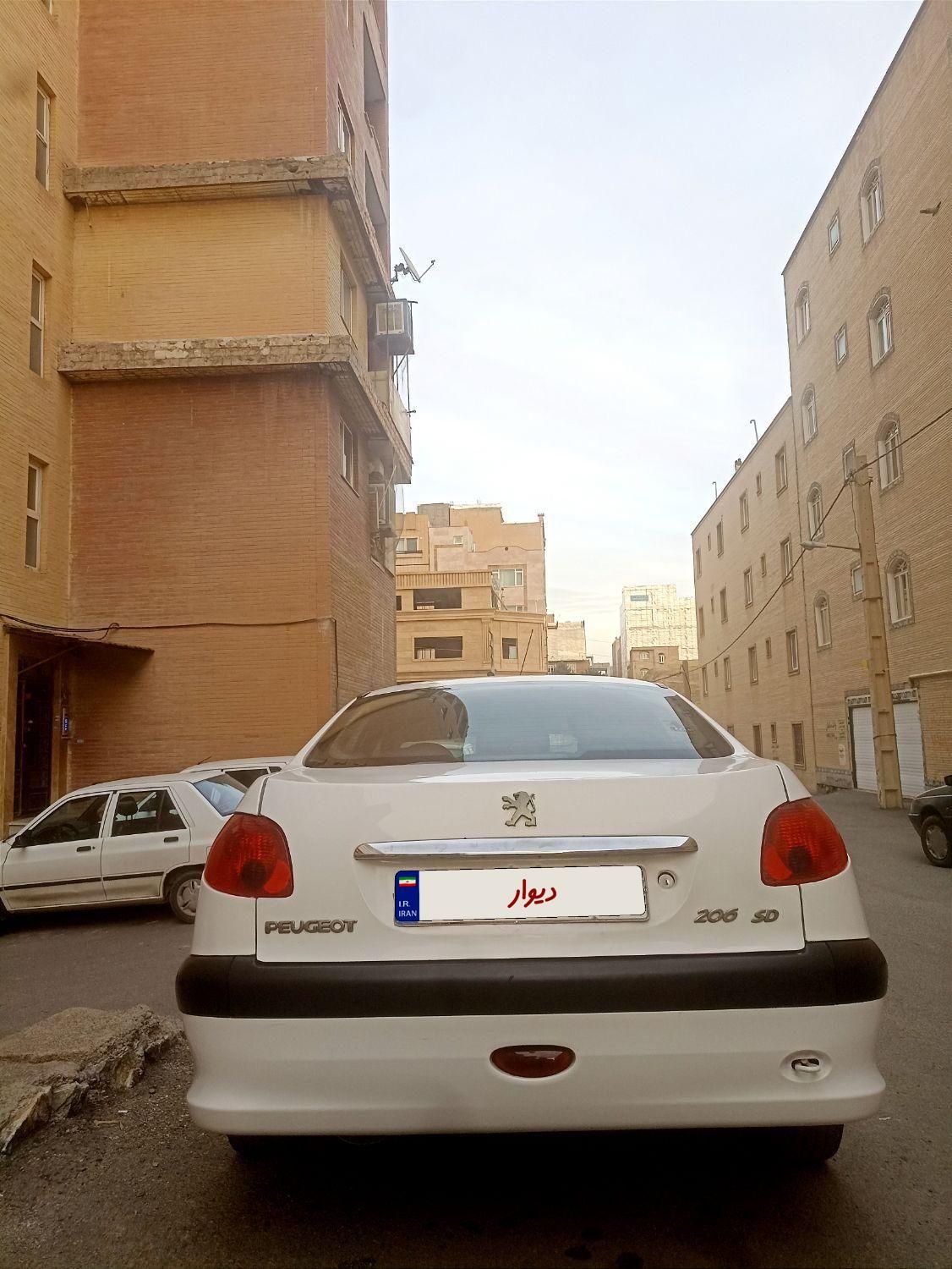 پژو 206 SD v8 - 1390