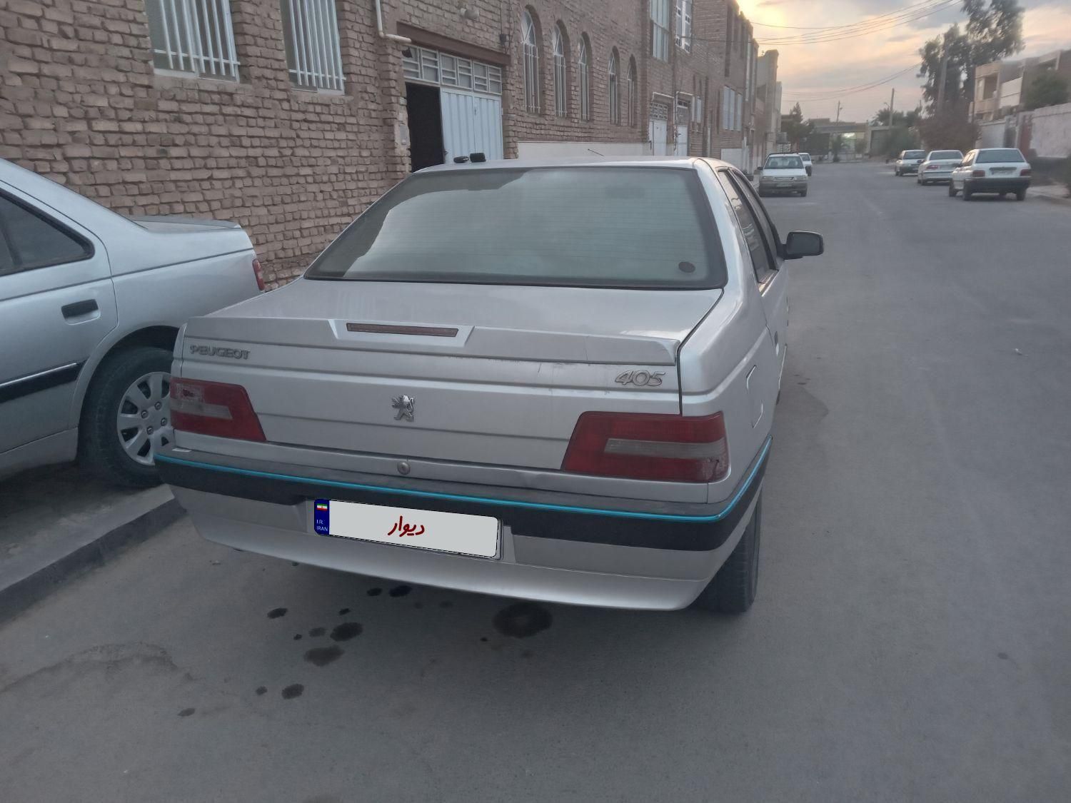 پژو 405 بنزینی GLX - TU5 - 1390