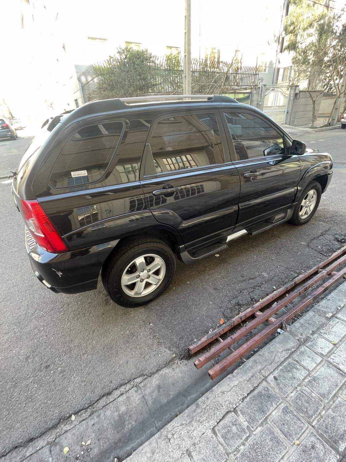 کیا اسپورتیج 6 سیلندر 2700cc - 2009