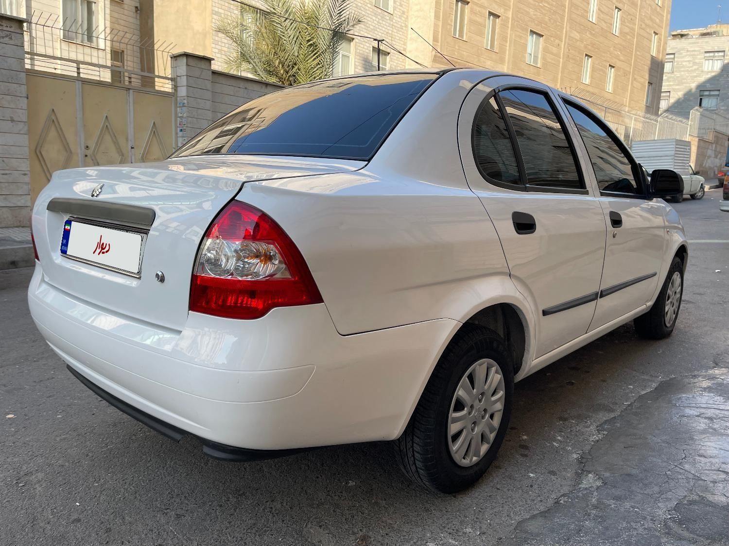 تیبا صندوق دار SX - 1397