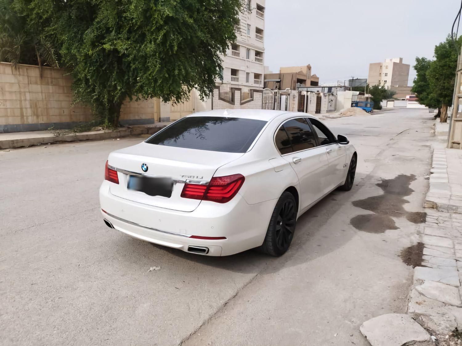 ب ام و سری 7 745li - 2011