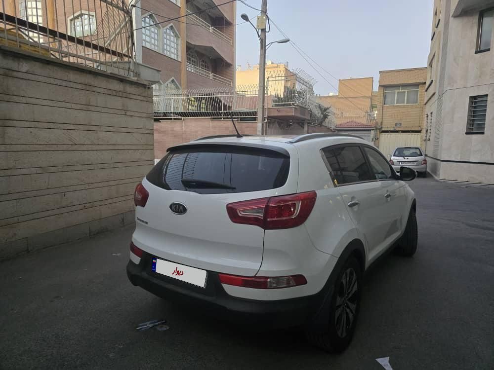 کیا اسپورتیج 4 سیلندر 2400cc - 2011