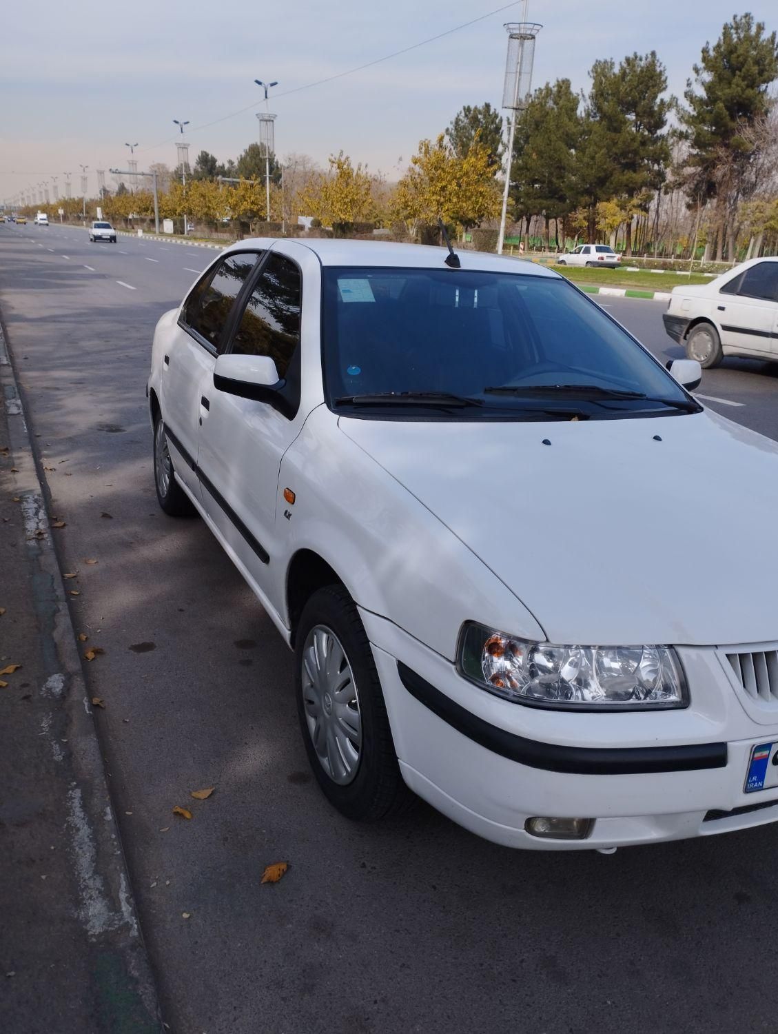 سمند LX XU7 - 1396