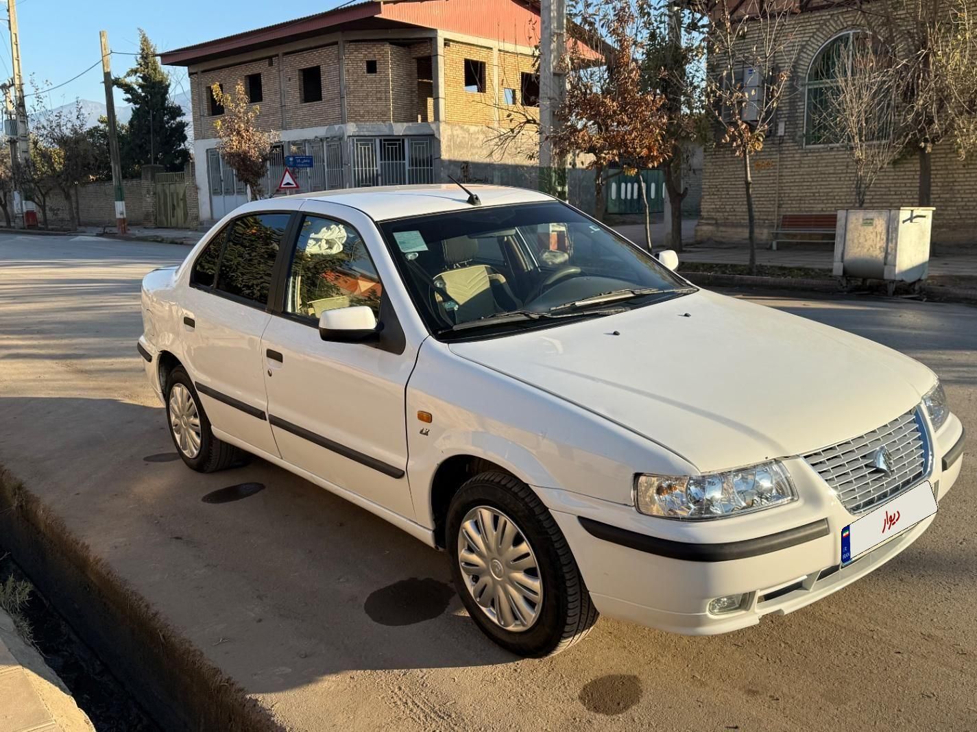 سمند LX XU7 - 1396