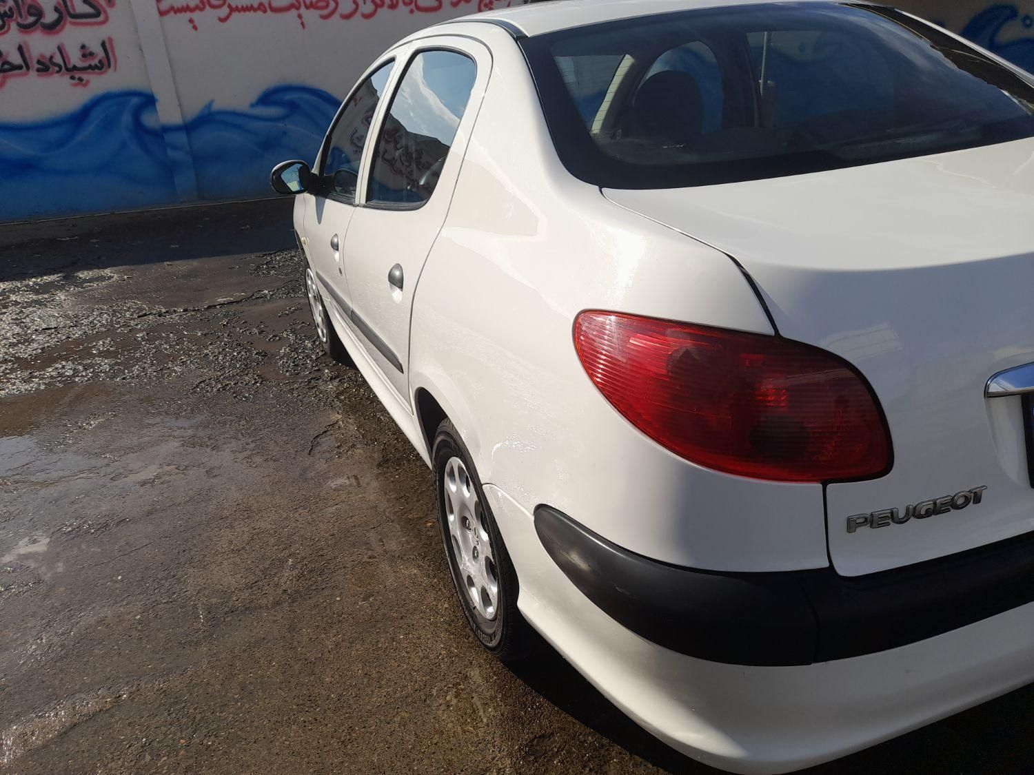 پژو 206 SD v8 - 1390