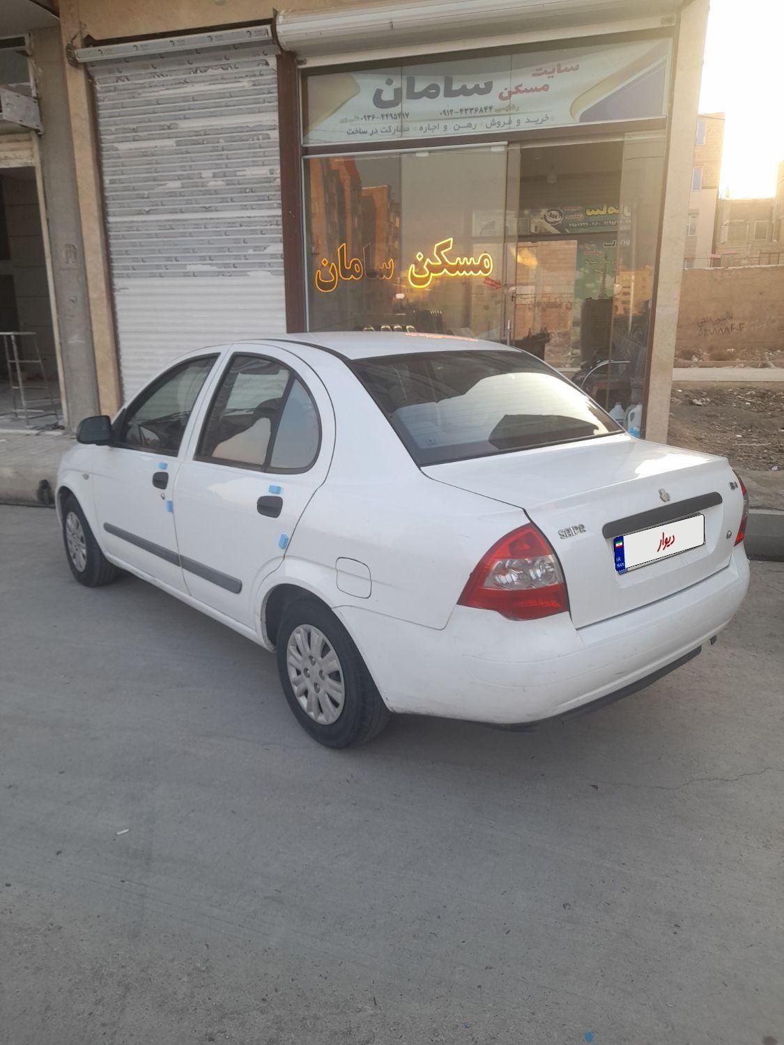 تیبا صندوق دار EX - 1395