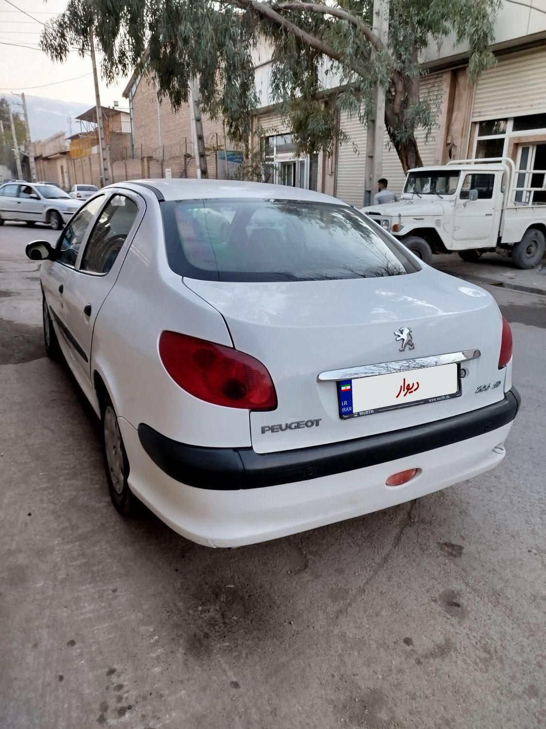 پژو 206 SD v8 - 1396