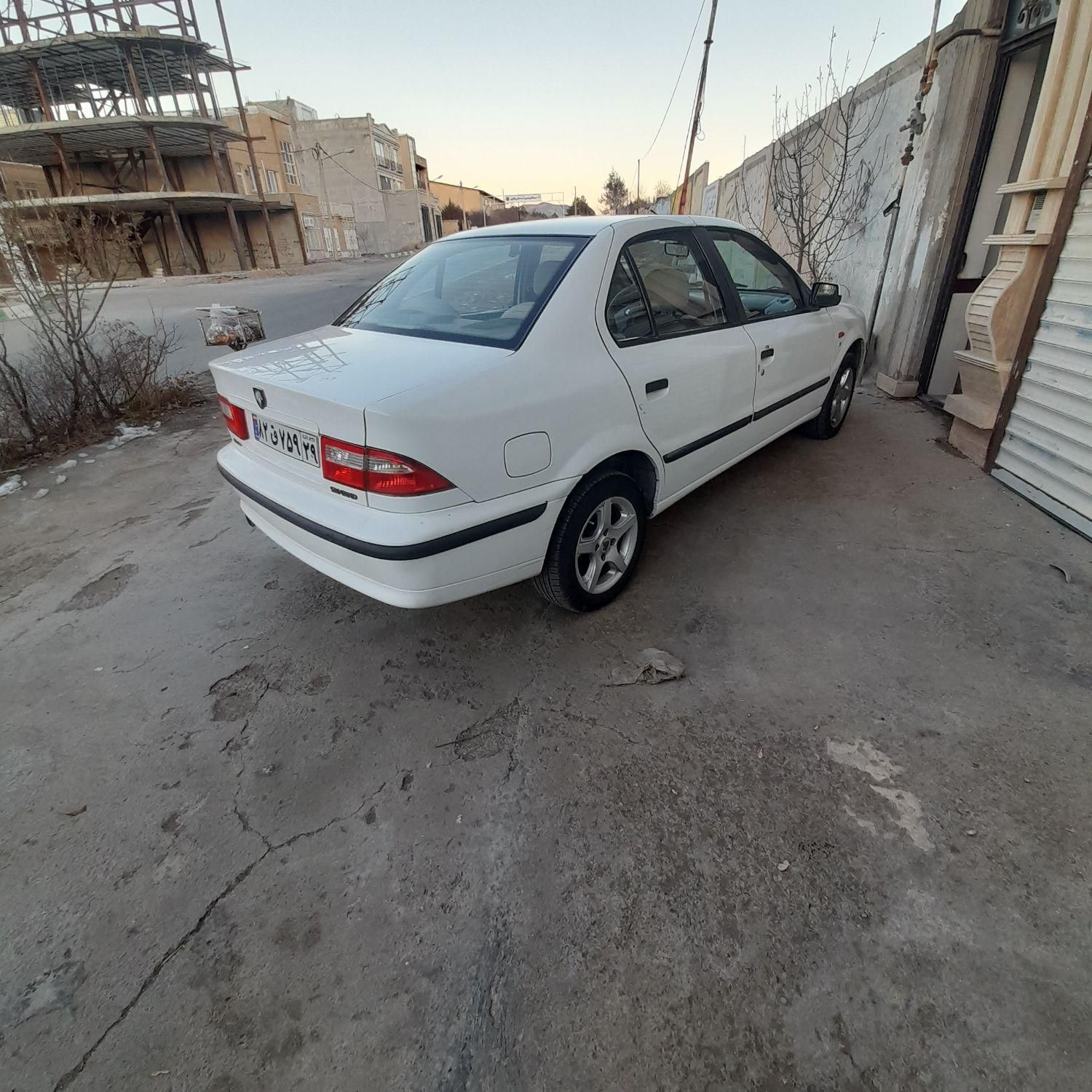 سمند LX XU7 - 1396