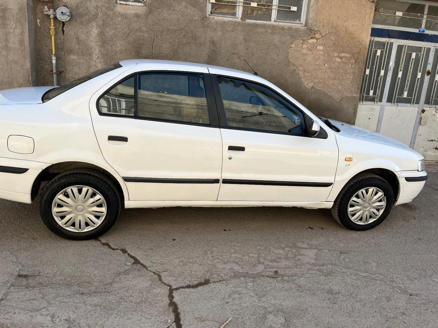 سمند LX XU7 - 1396