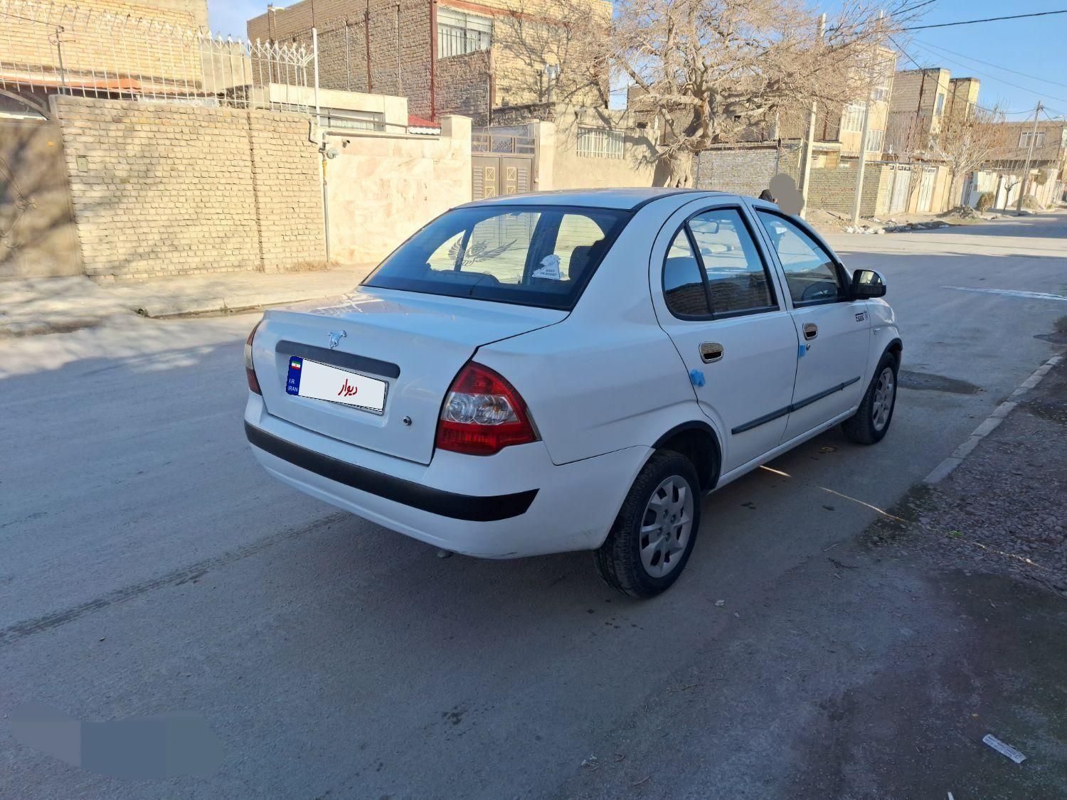 تیبا صندوق دار EX - 1395