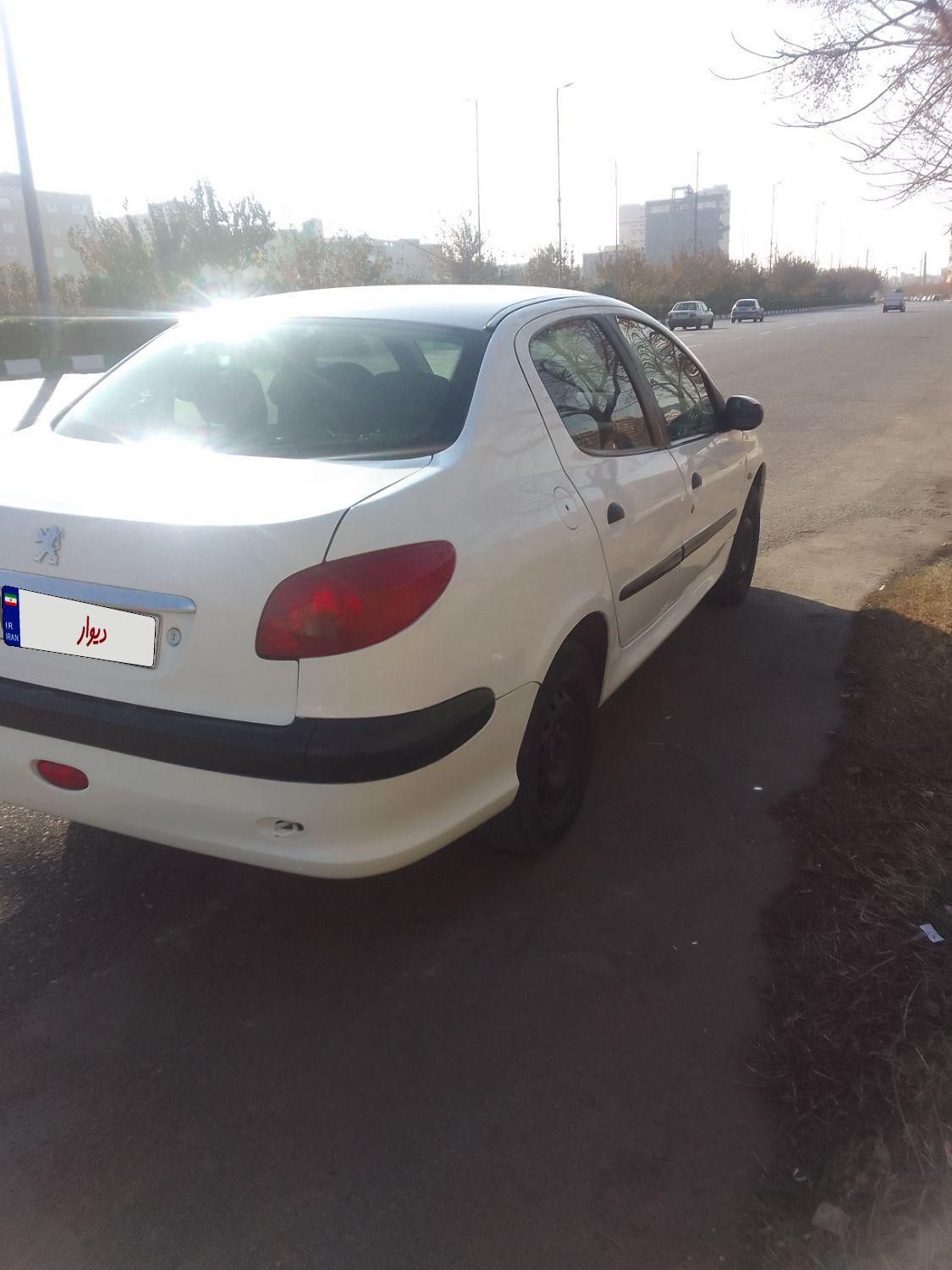 پژو 206 SD v8 - 1390