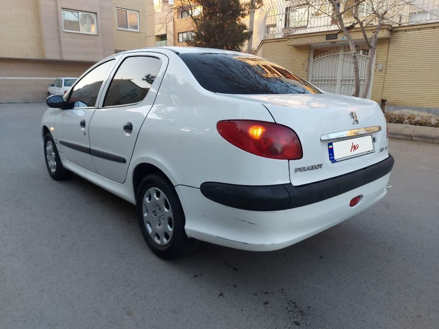 پژو 206 SD v8 - 1396