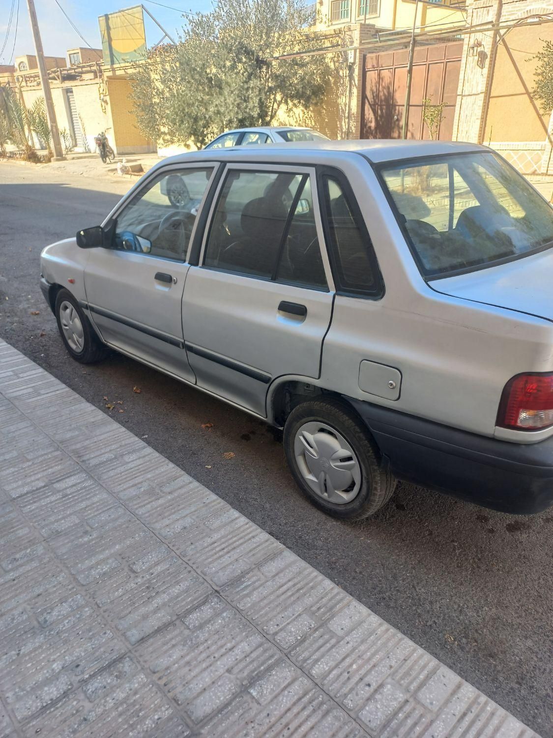 پراید 131 SE - 1392