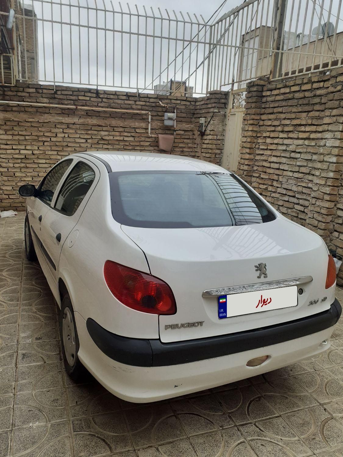 پژو 206 SD v8 - 1390