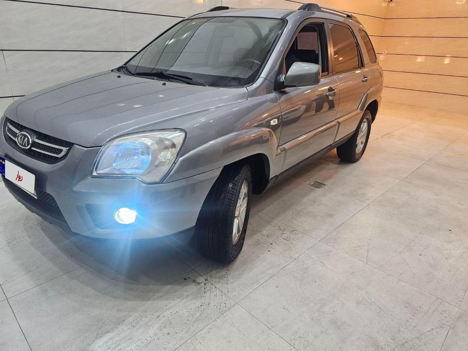 کیا اسپورتیج 6 سیلندر 2700cc - 2010