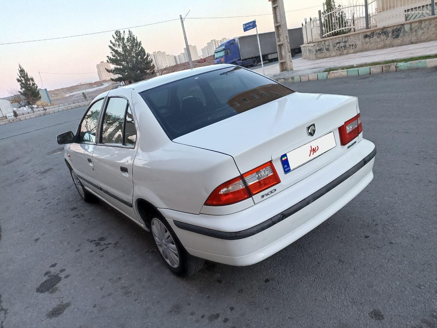 سمند LX XU7 - 1396