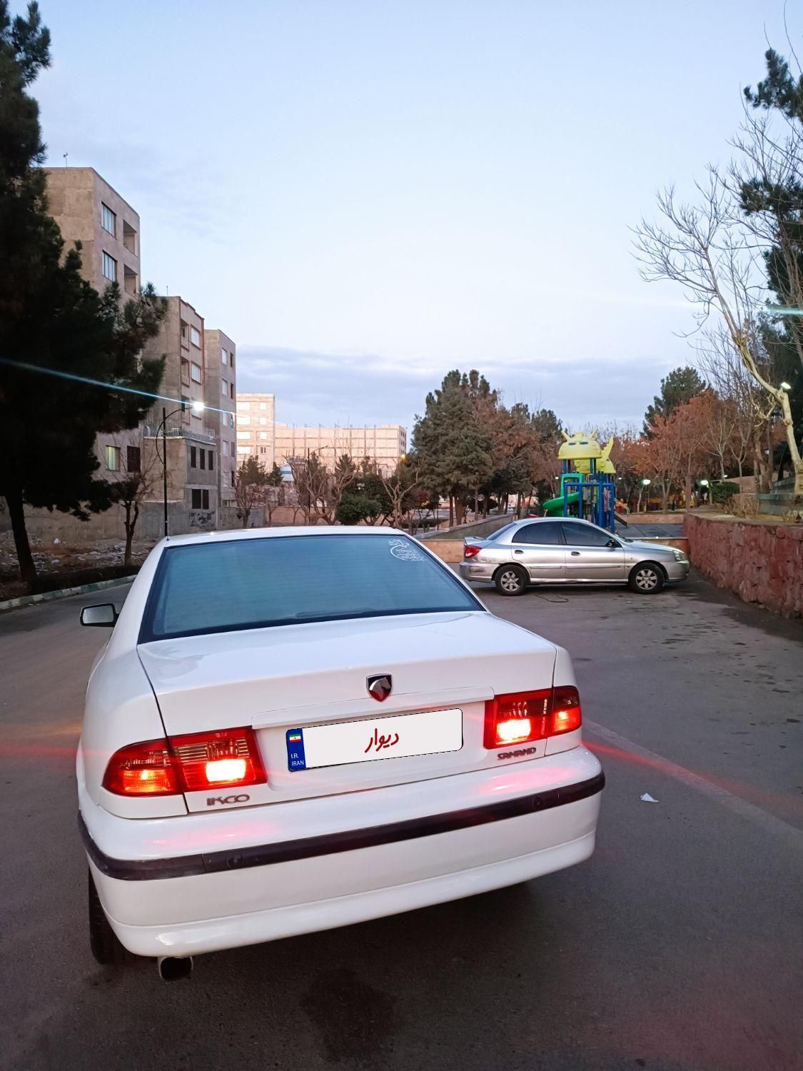 سمند LX XU7 - 1389