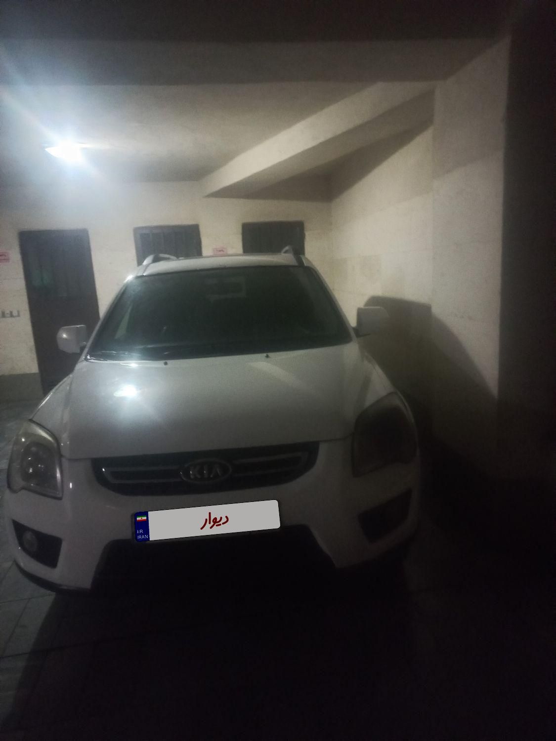 کیا اسپورتیج 6 سیلندر 2700cc - 2010