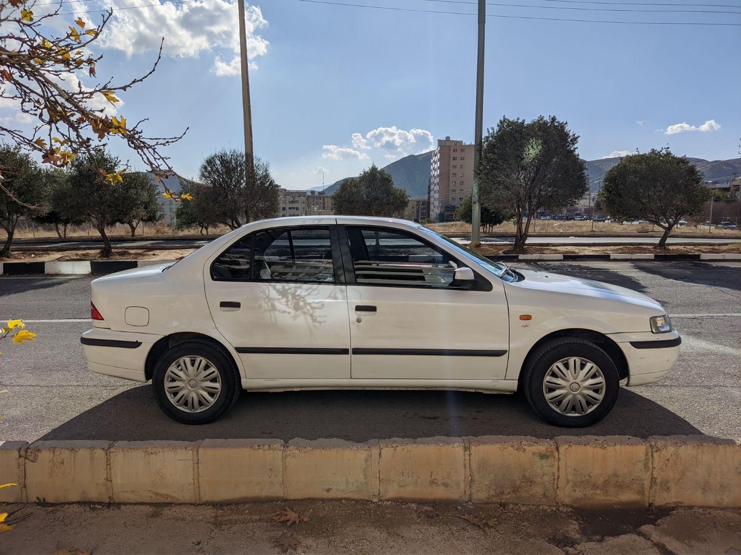 سمند LX XU7 - 1395