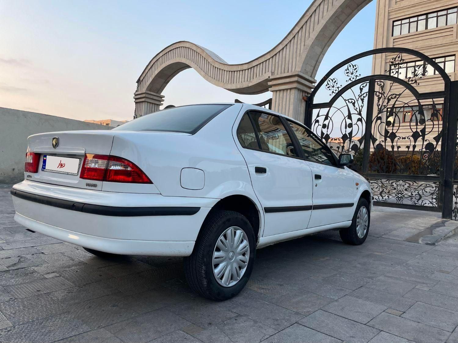 سمند LX XU7 - 1395