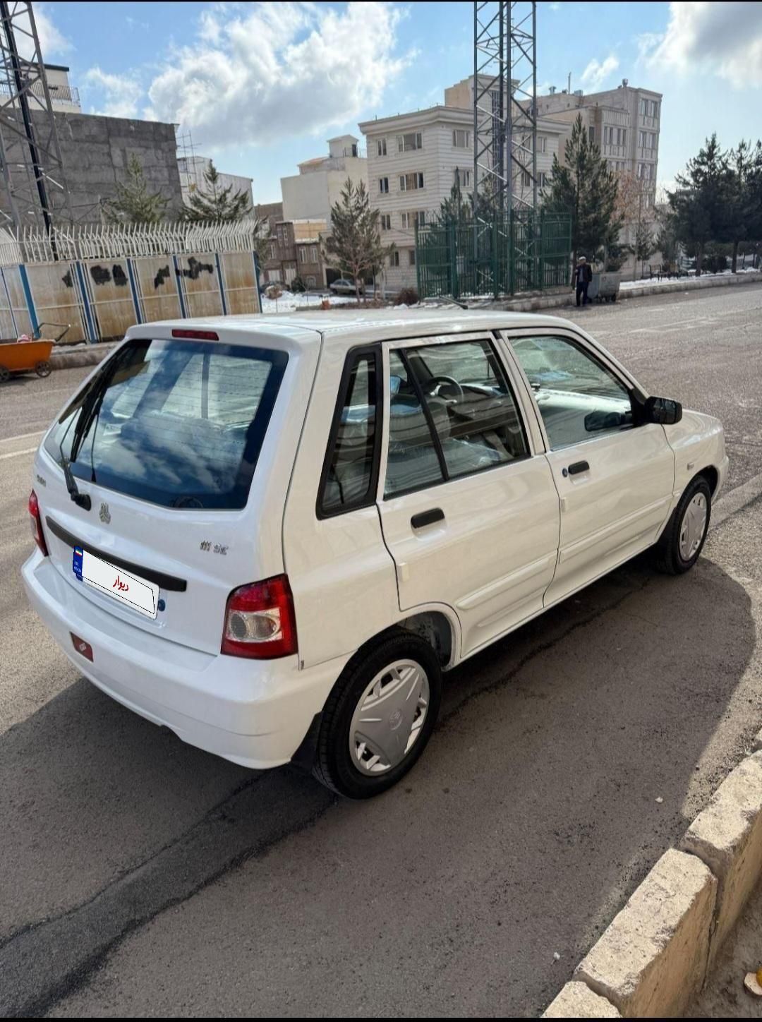 پراید 111 SE - 1395